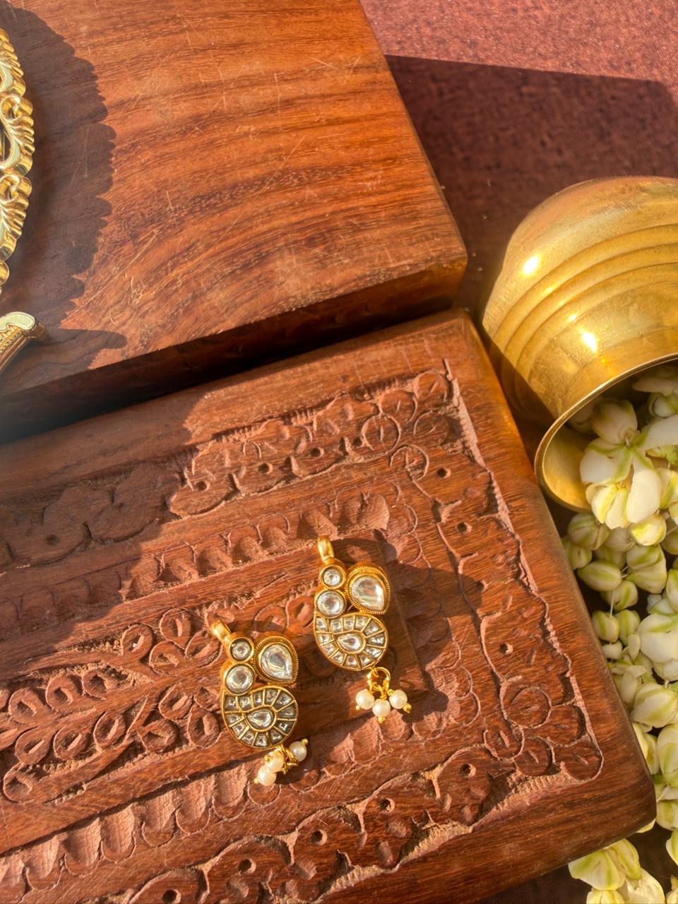DAMINI POLKI EARCUFF - Image 2