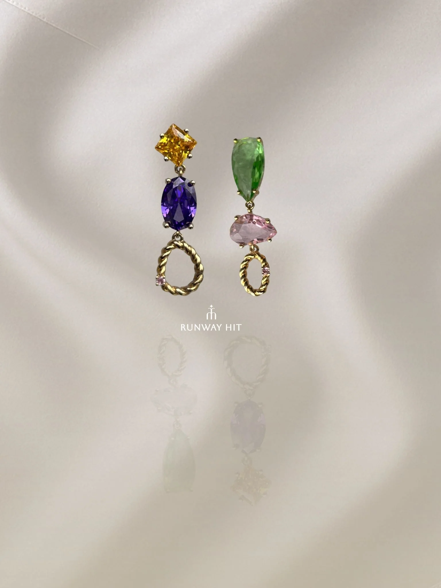 DARBY SWAROVSKI MISMATCH EARRING