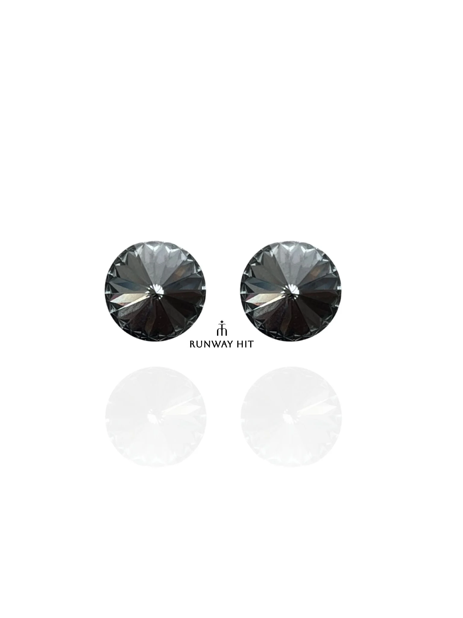 ELOISE BLACK SWAROVSKI STUD - Image 2