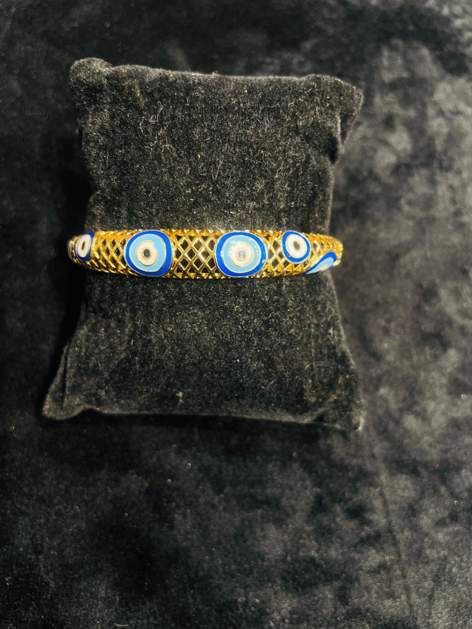 EVIL EYE CHARM BRACELET - Image 3