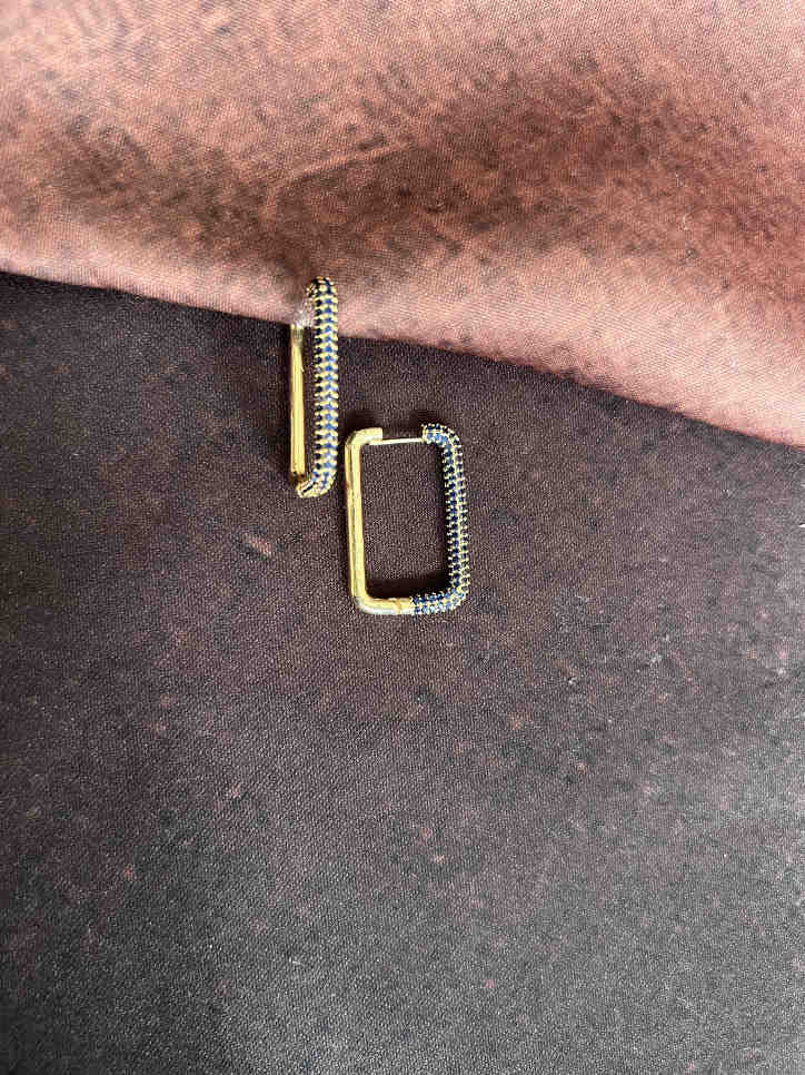 FAYE BLUE 92.5 SILVER HOOPS