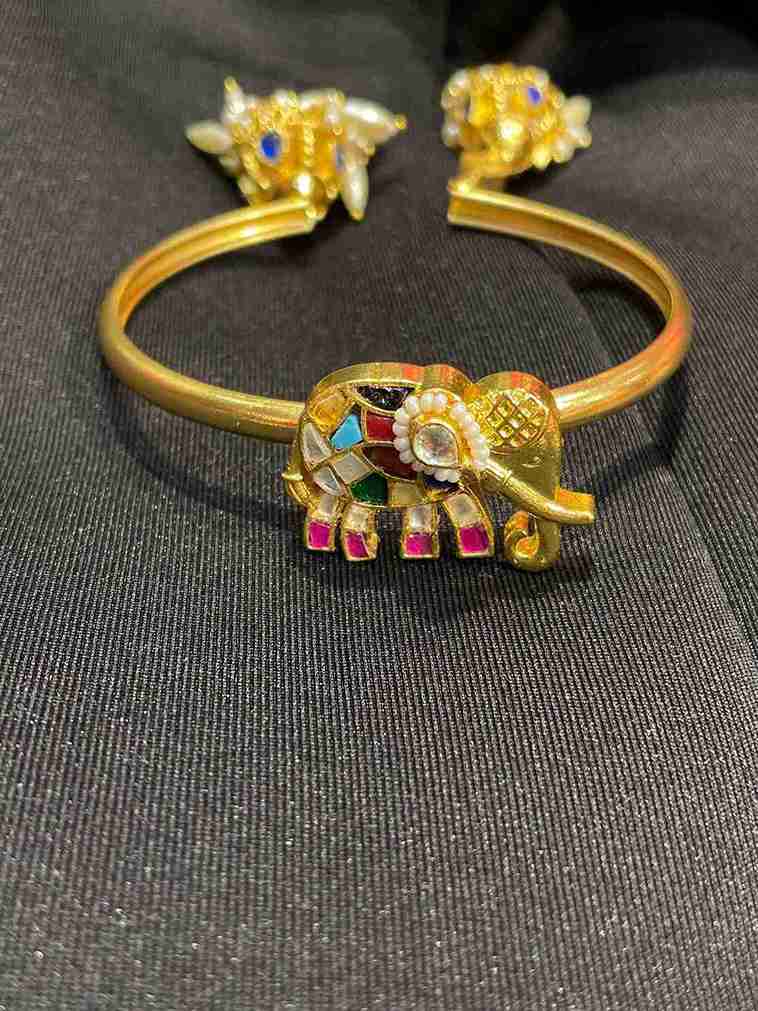 GAJAA BANGLE WITH HANGING JHUMKA - Image 5