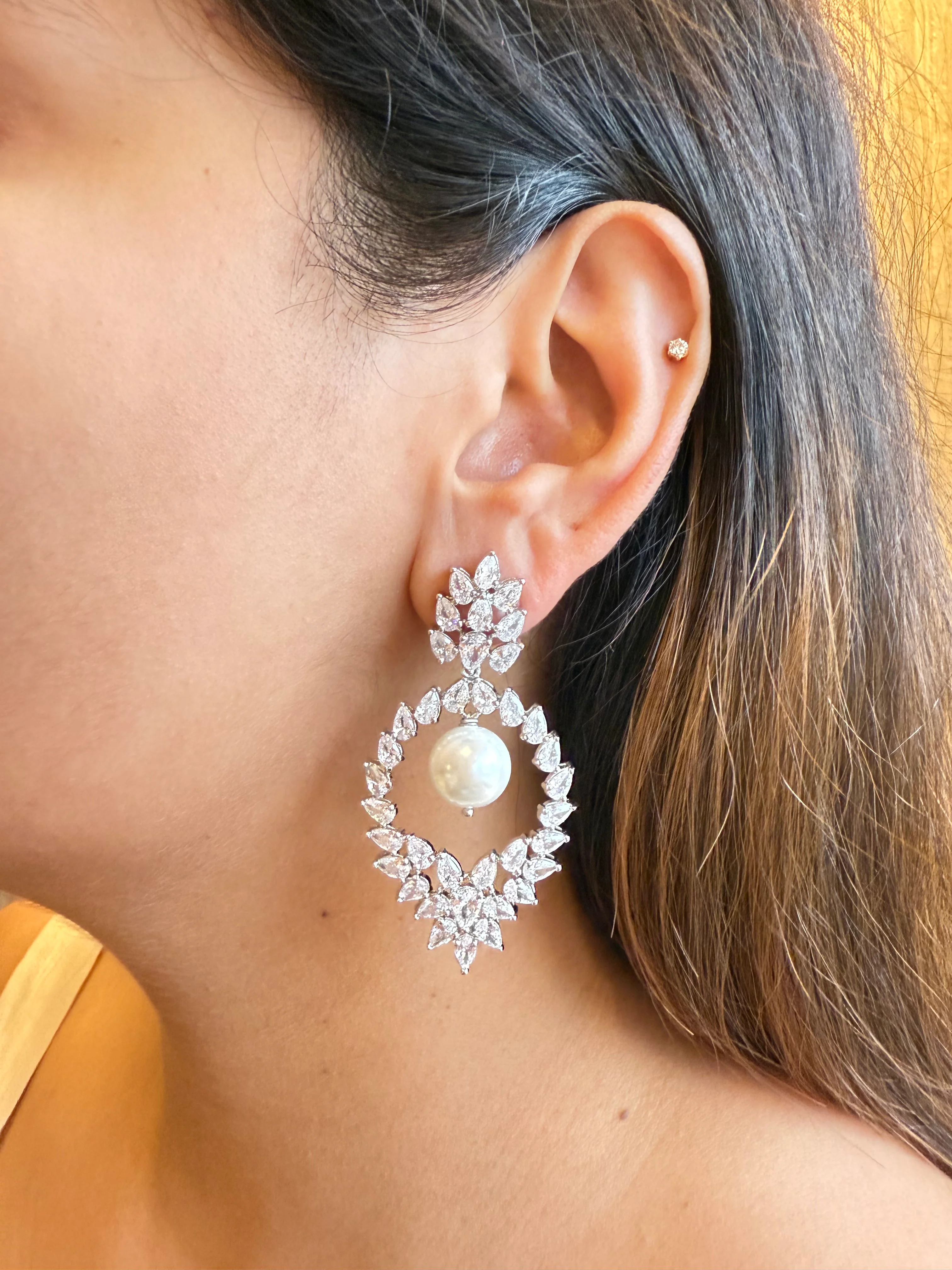 Heer Diamond Earring - Image 2