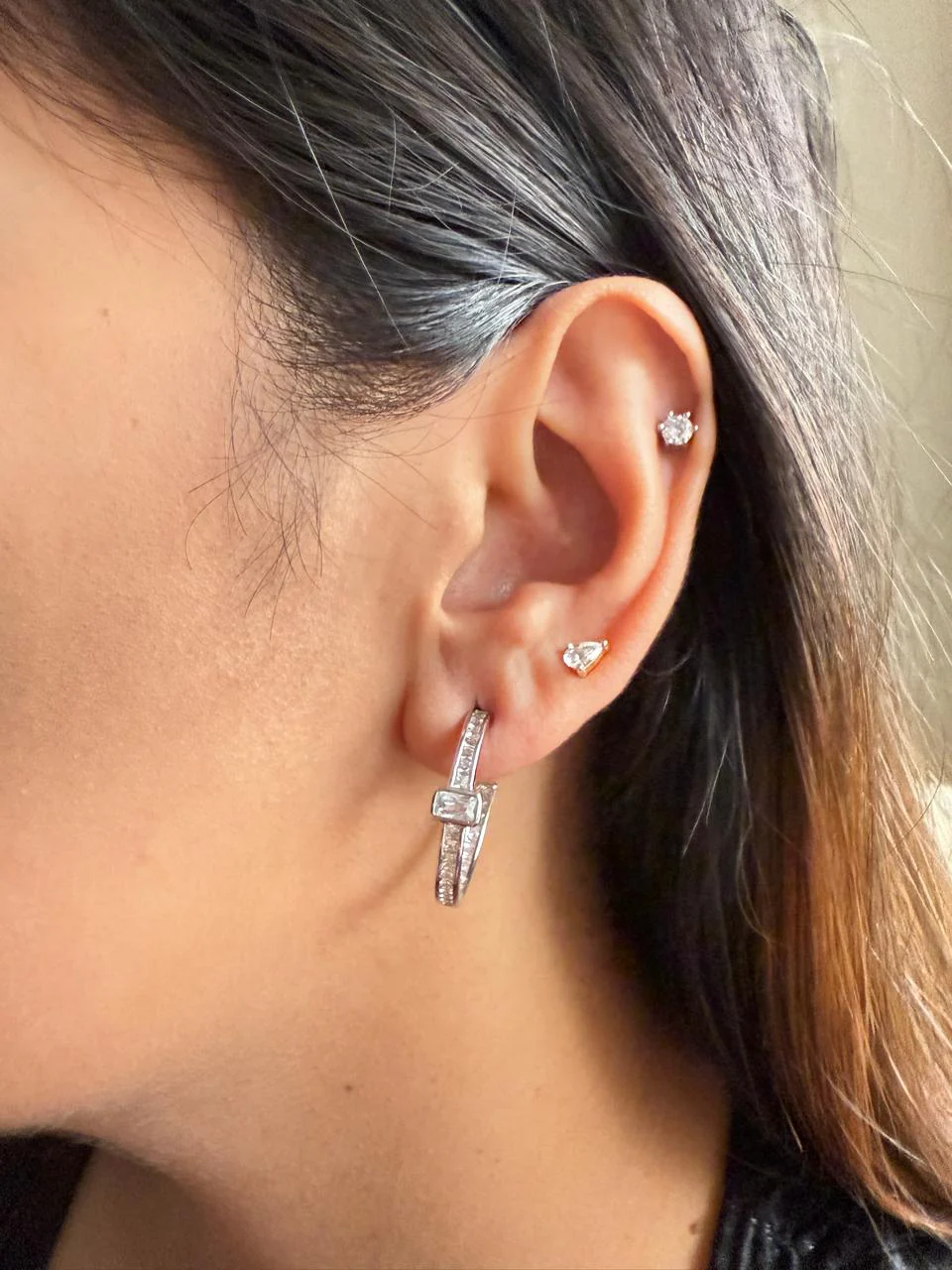 JAVERI 92.5 SILVER HOOPS