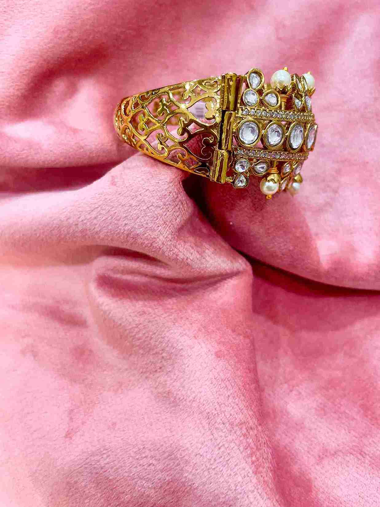 Lavya antique Polki Bracelet - Image 2