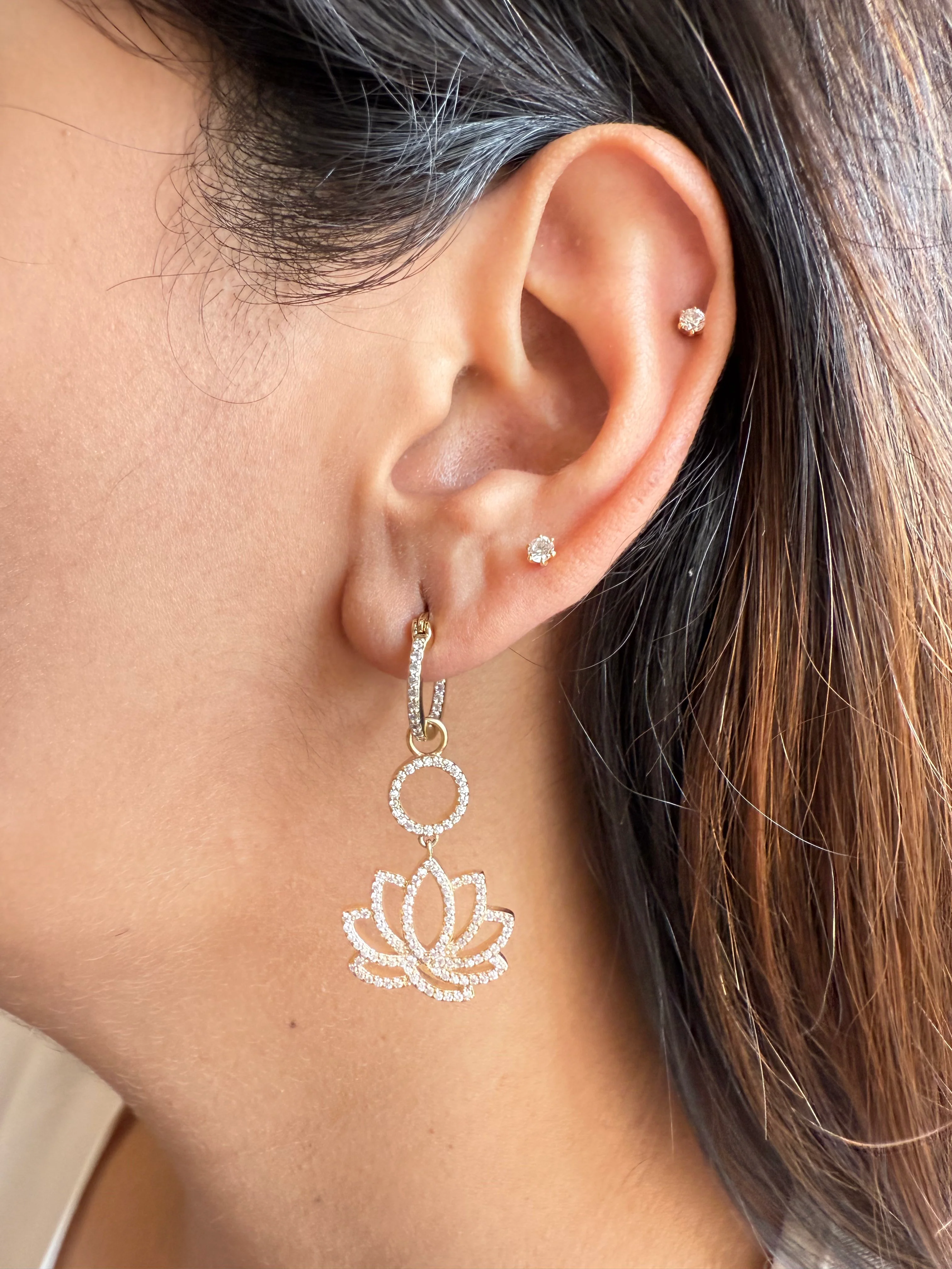 LILY 92.5 SILVER EARRING - Image 3