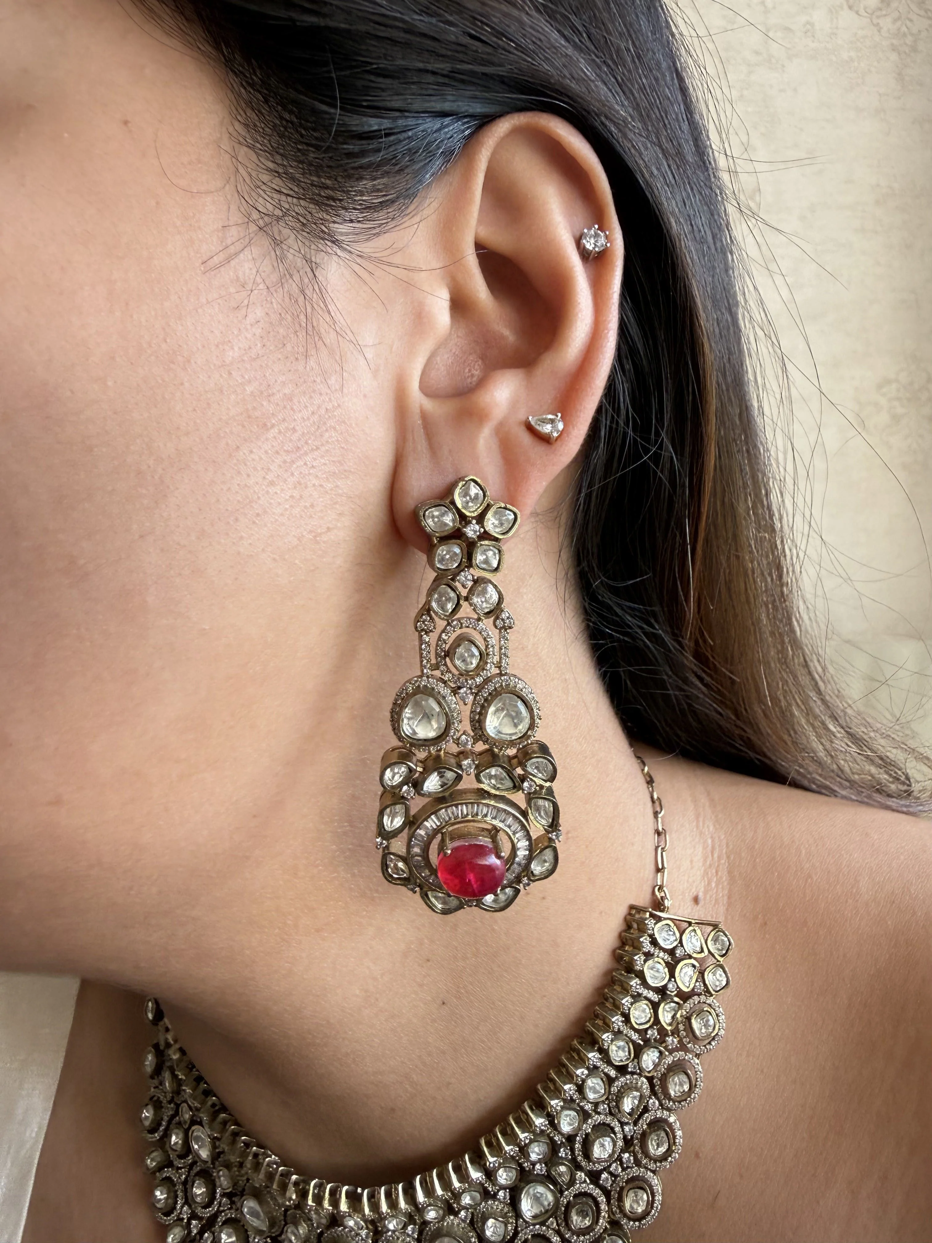 NATASA RED CHOKER SET - Image 2