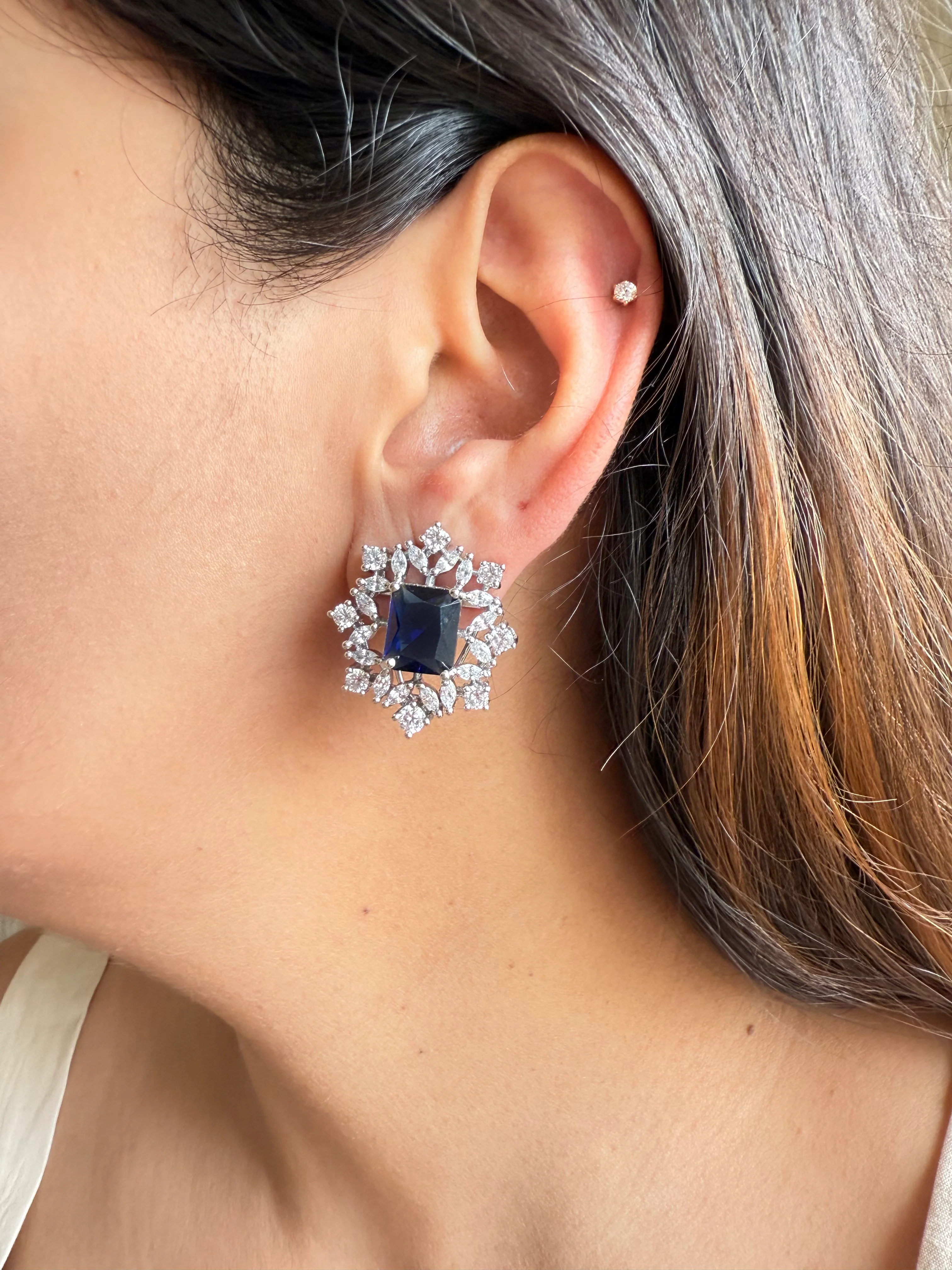 Osha Diamond Earrings - Image 3