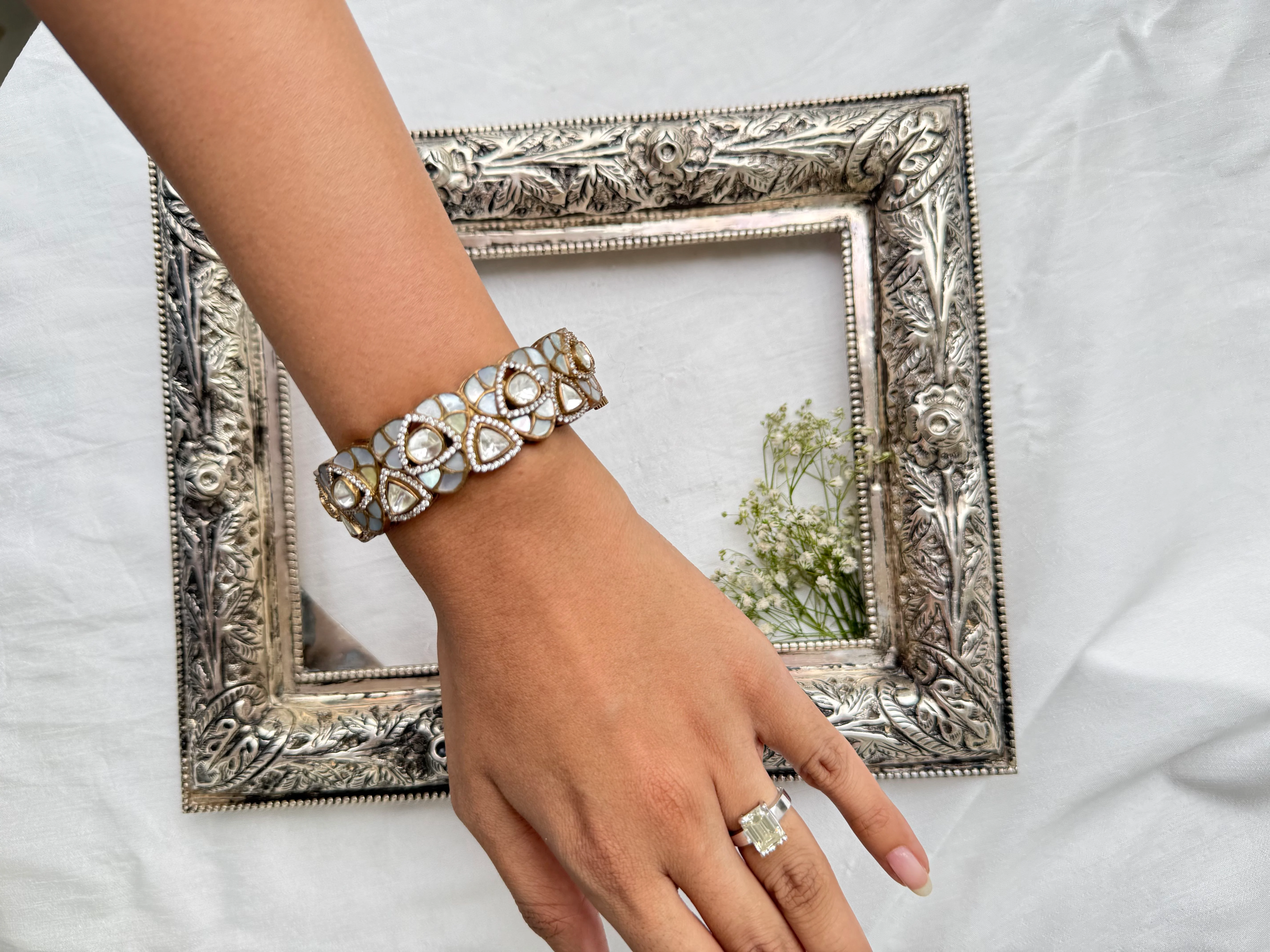 RIDDHI BANGLE