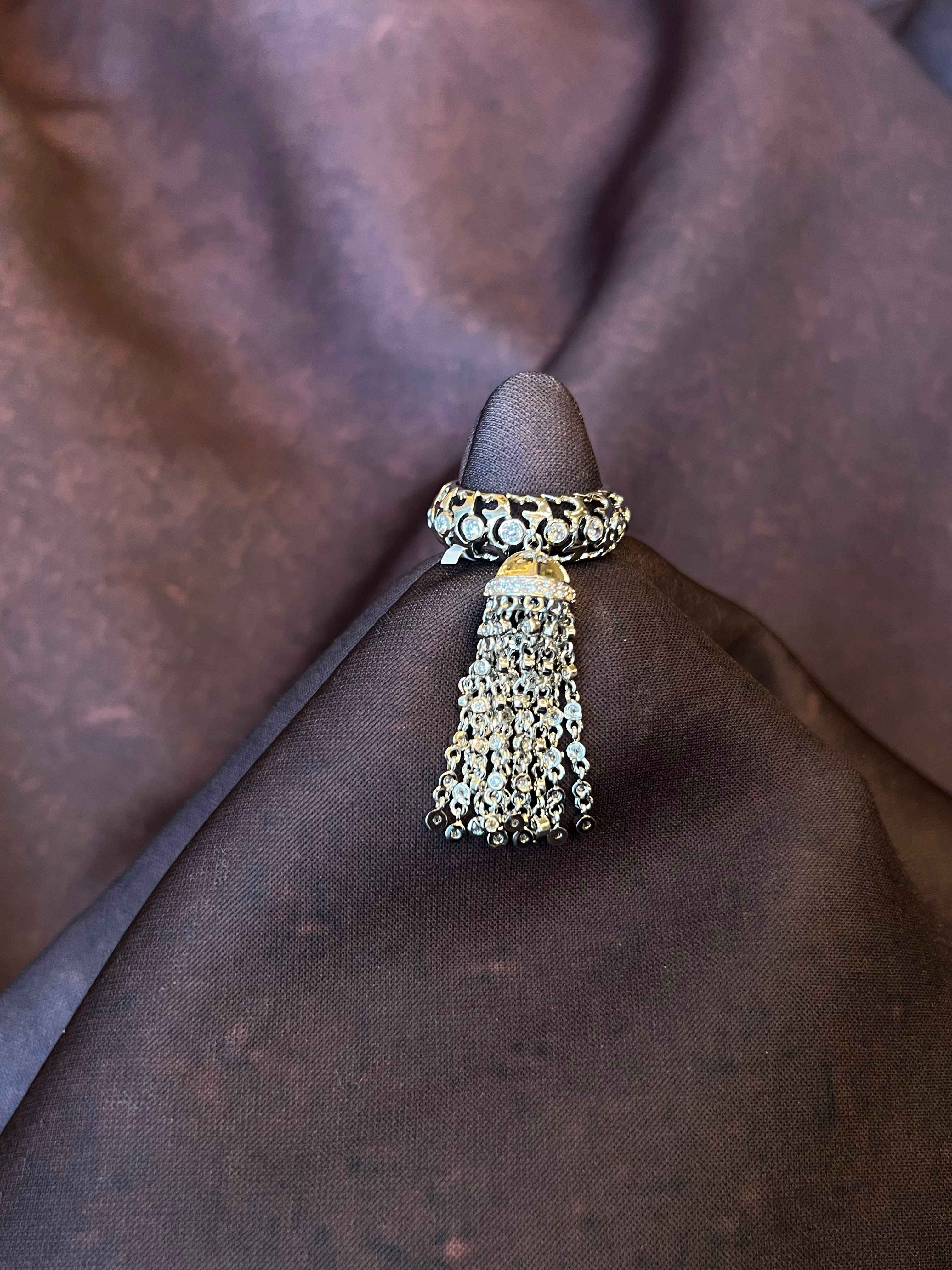 ROSSELE 92.5 PURE SILVER RING