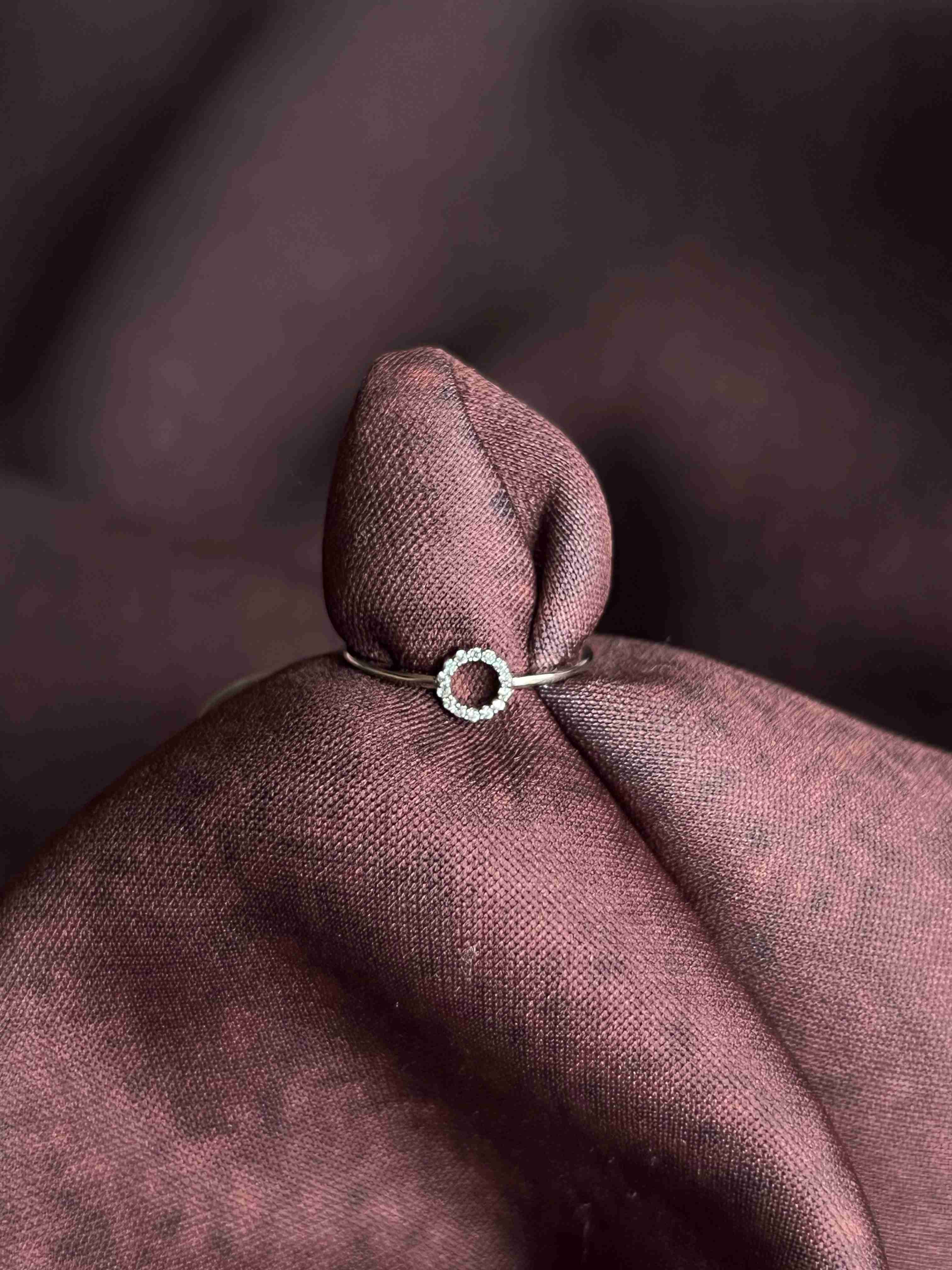 ROUND 92.5 SILVER RING