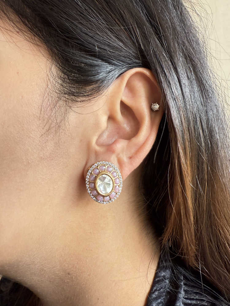 YASHI PINK EARRING